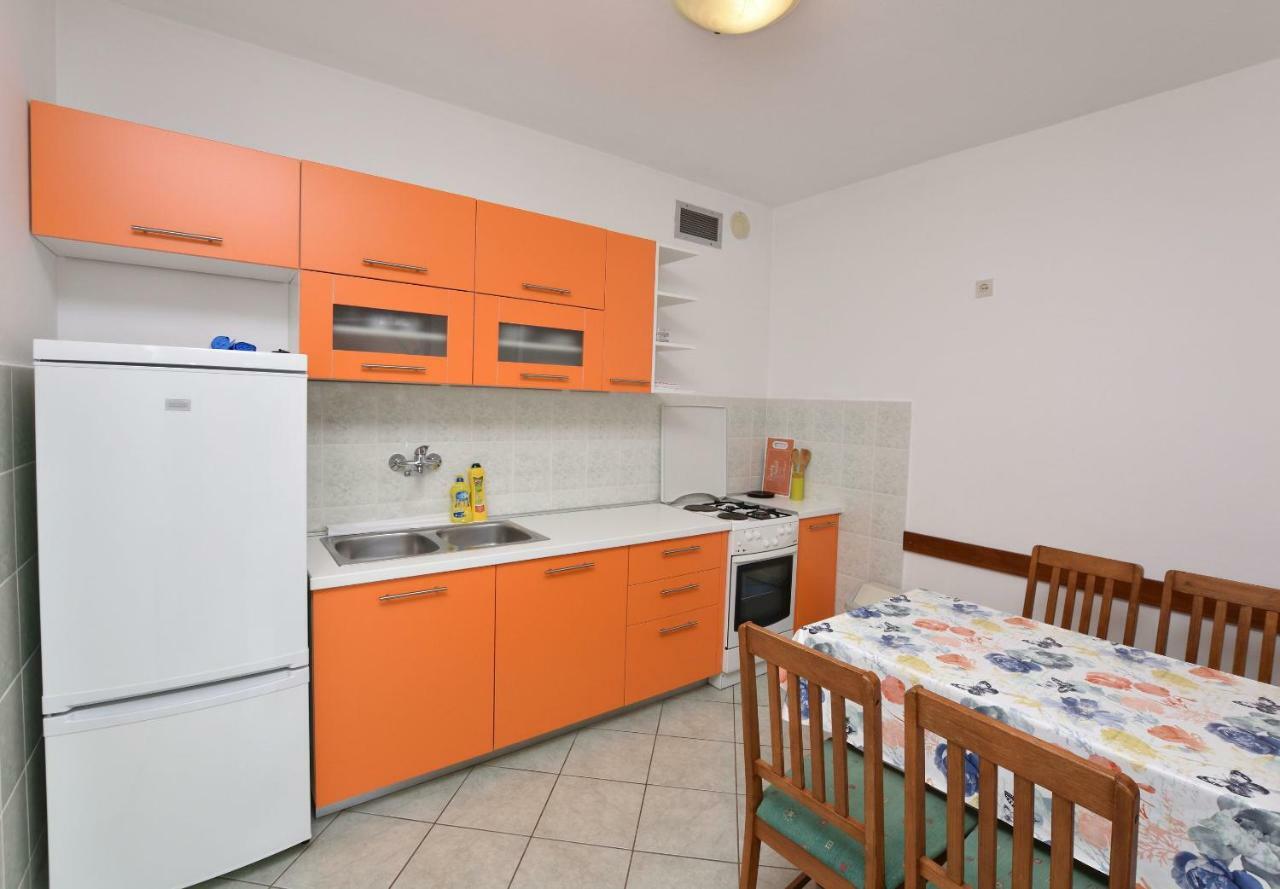 Apartment Dijo I Primošten Zewnętrze zdjęcie