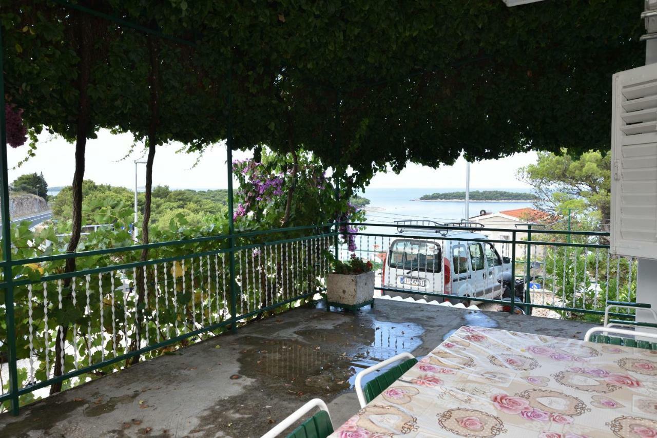 Apartment Dijo I Primošten Zewnętrze zdjęcie