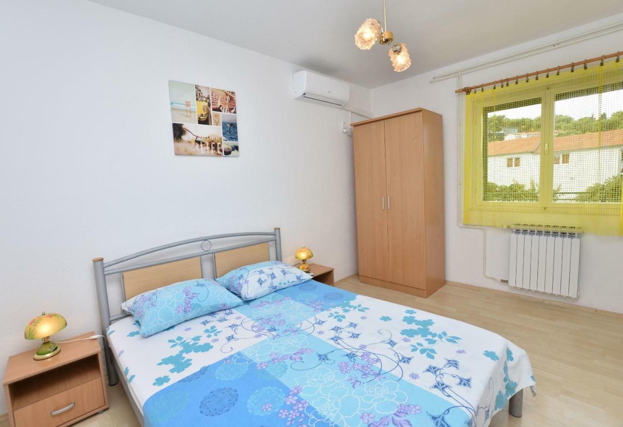 Apartment Dijo I Primošten Zewnętrze zdjęcie